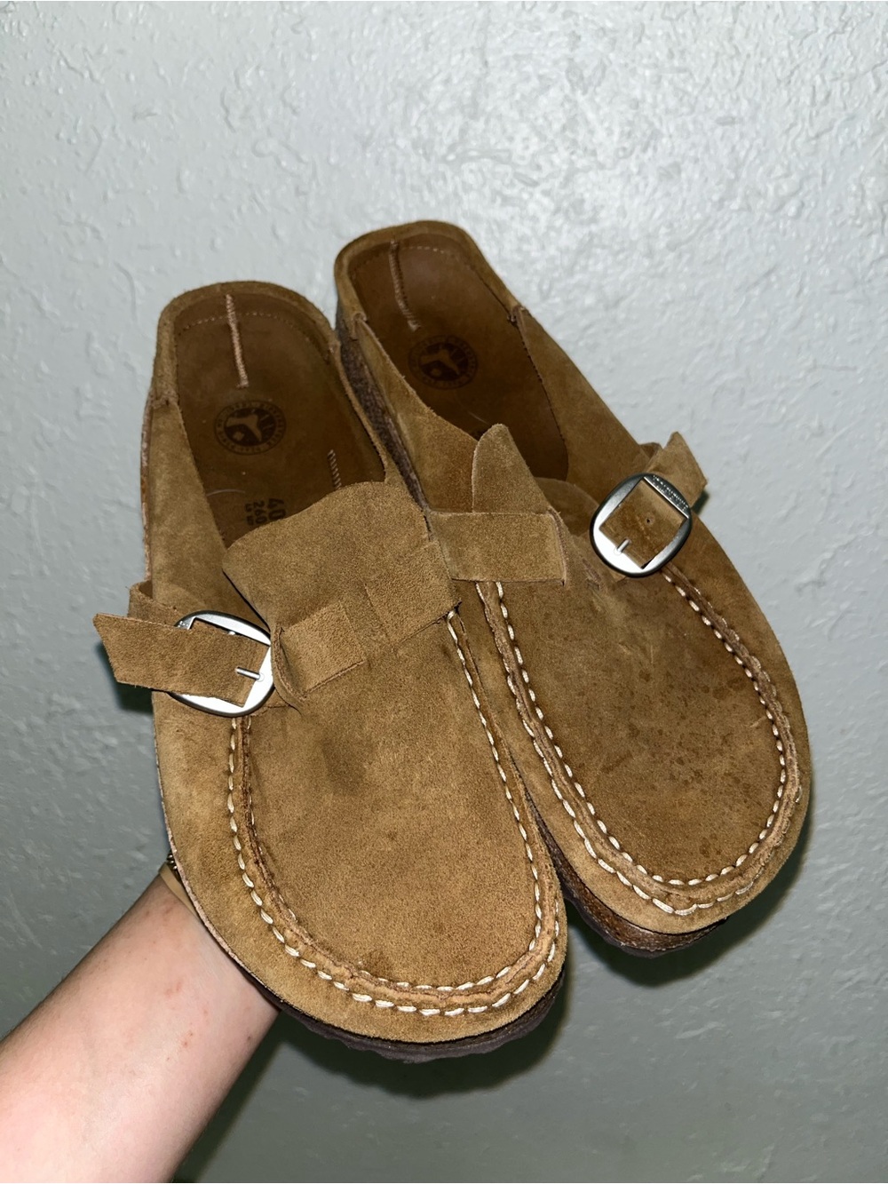 Birkenstock Boston Suede Clogs – Taupe